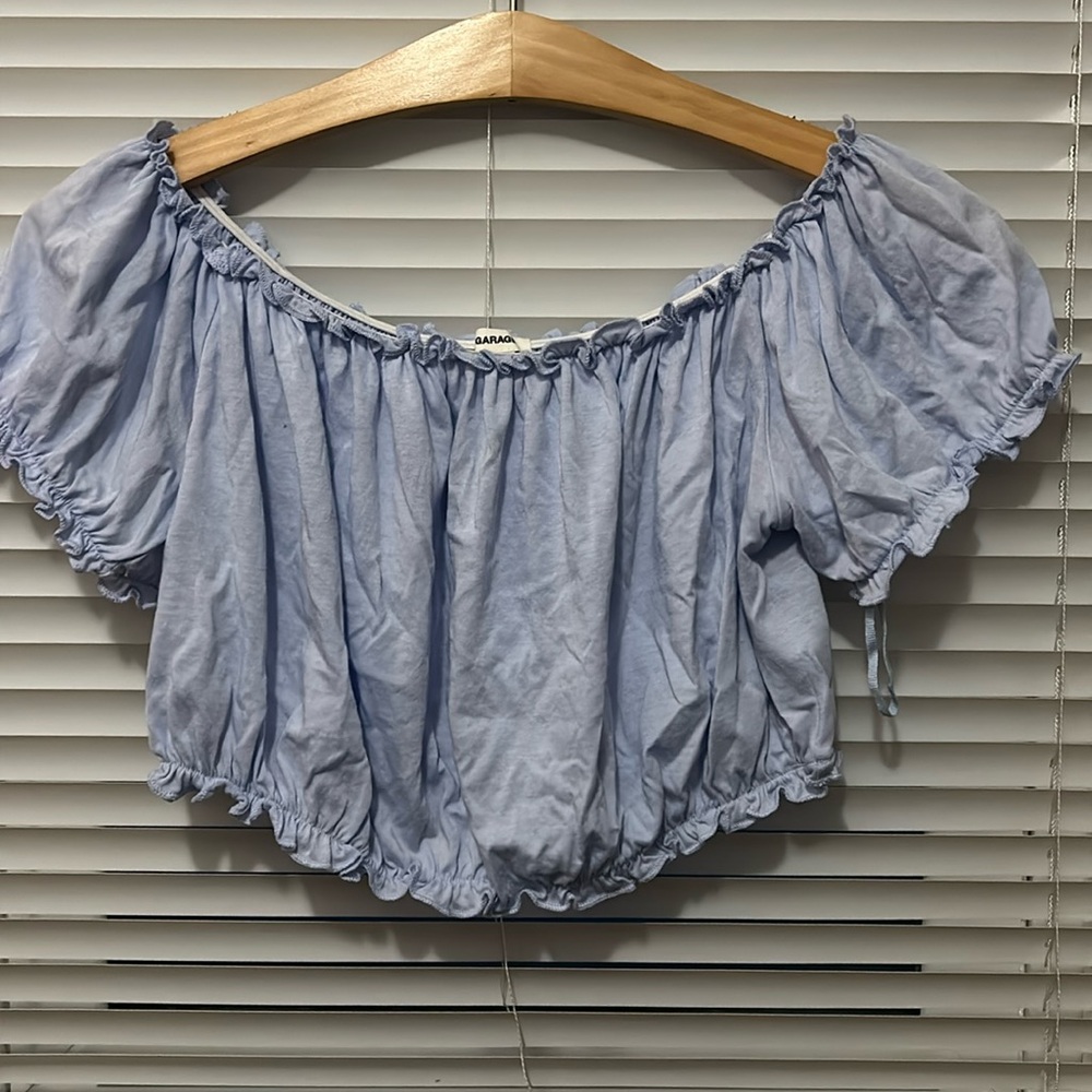 Garage ruffle crop top